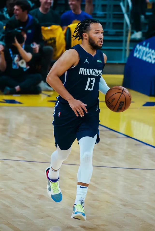 略迎来调整 略迎来调整