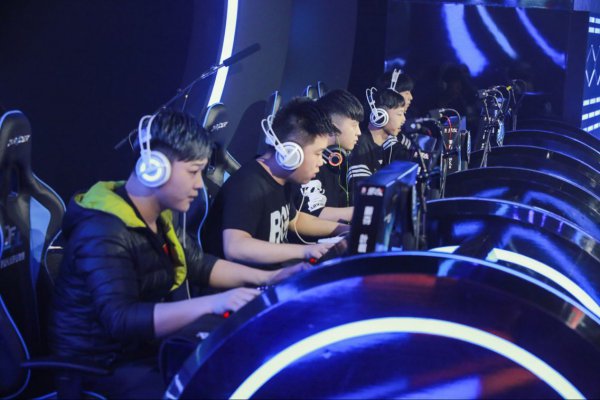 一角度来看 一角度来看