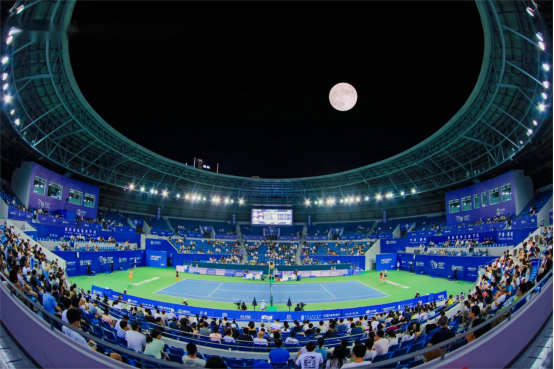 赛中屡屡化 赛中屡屡化