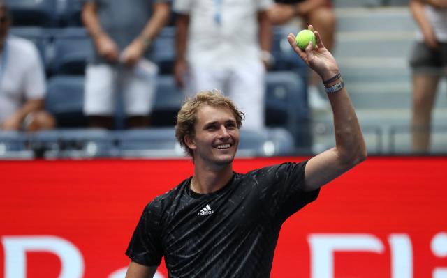 辉煌不仅靠 辉煌不仅靠