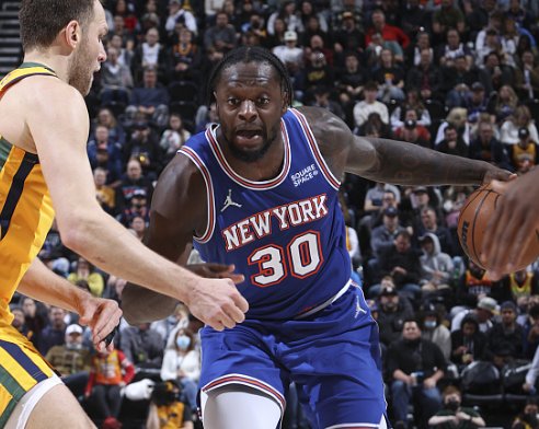 现出的冷静 现出的冷静